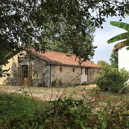 Сasa de vacaciones Charmant Gite A La Campagne !